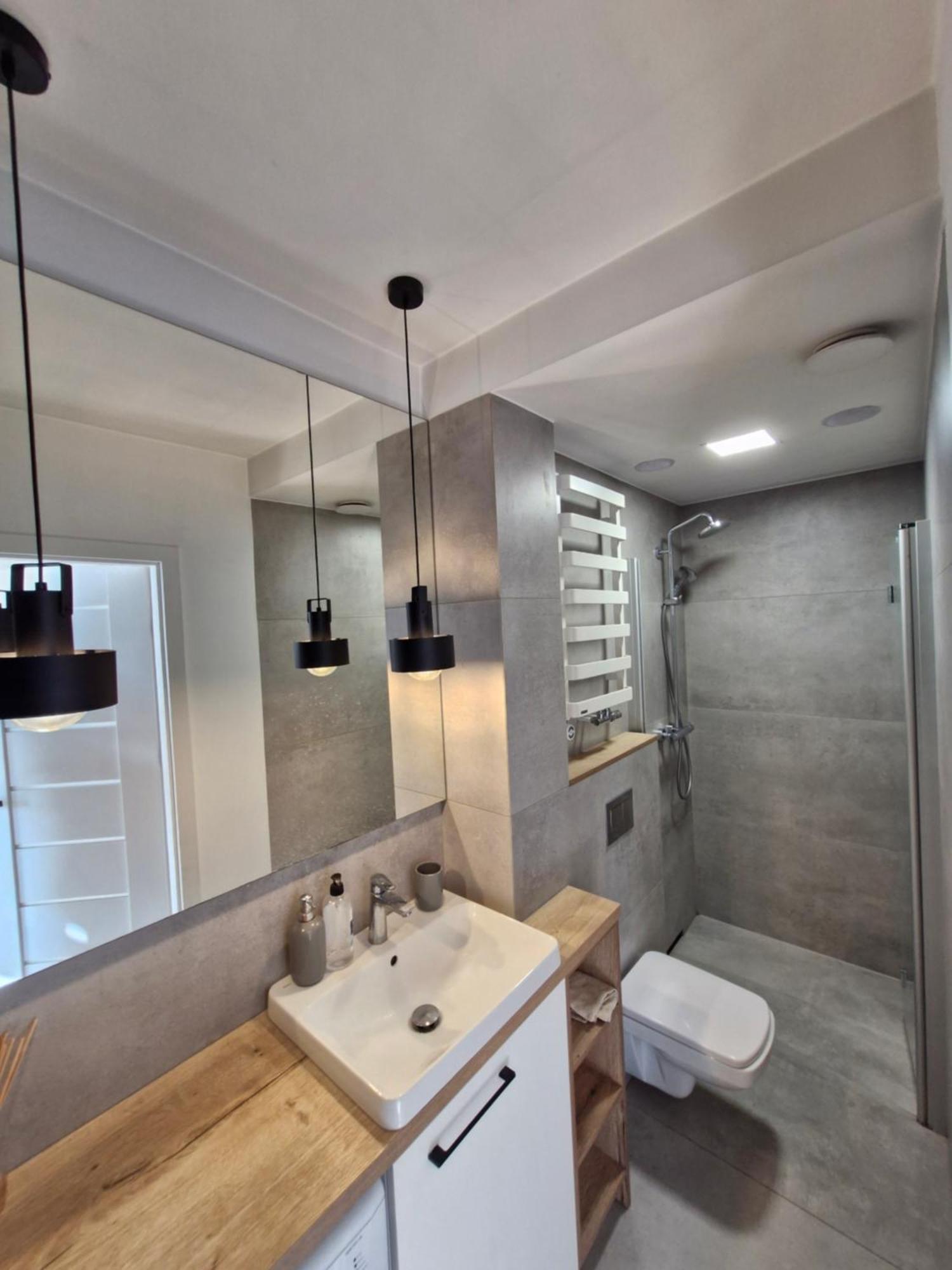 Sloneczna Kawalerka Abrahama Apartment